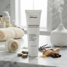 Natural Look Dermoscrub Gentle Exfoliator 125ml