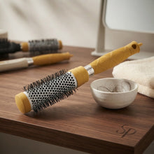 Natural Look Static Free Ceramic Thermal Round Brush 25mm