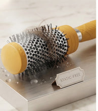 Natural Look Static Free Ceramic Thermal Round Brush 35mm