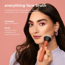 Real Techniques Everything Face Brush #4257